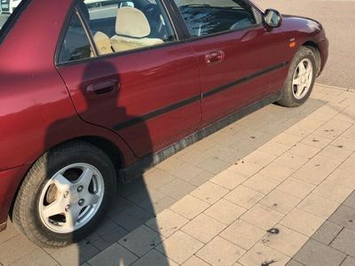 Mitsubishi Carisma
