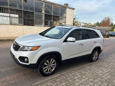 Weiß Gebraucht 2011 Kia Sorento SUV | 4.200 €