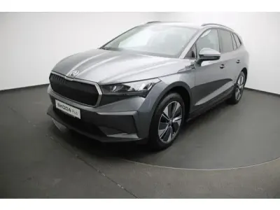 Gebraucht Skoda Enyaq iV Loft 131 kW (179 PS) 2023 Graphitegrau metallic (metallic) SUV