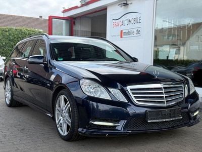 Gebraucht Mercedes E200 AMG line 184 PS (135 kW) 2011 Blau Kombi