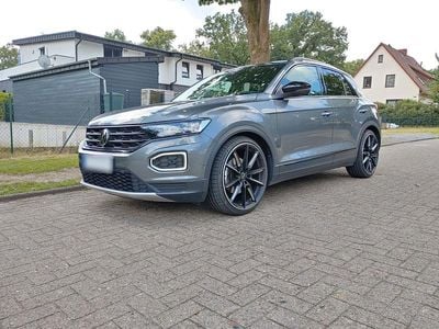 Second-hand VW T-Roc Sport 150 CP (110 kW) 2021 Gri SUV