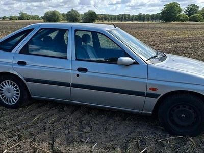 Ford Escort