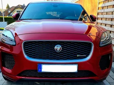 Gebraucht Jaguar E-Pace R-Dynamic 179 PS (131 kW) 2018 Rot SUV