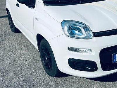 Weiß Gebraucht 2015 Fiat Panda Lounge Kleinwagen | 5.299 € (Superpreis)