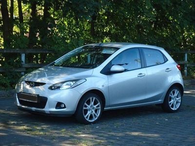 Gebraucht Mazda 2 Independence 75 PS (55 kW) 2007 Silber Kleinwagen
