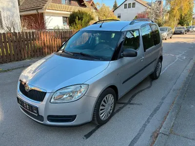 Gebraucht Skoda Roomster Style 105 PS (77 kW) 2009 Silber Van / Kleinbus