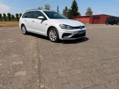 Gebraucht VW Golf VII R-line 150 PS (110 kW) 2017 Silber Kombi