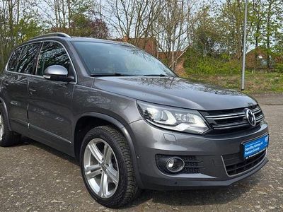 Gebraucht VW Tiguan LOUNGE 150 PS (110 kW) 2016 Grau SUV
