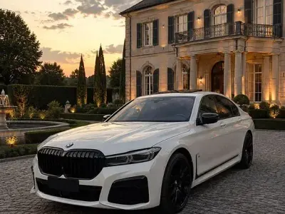 Gebraucht BMW 730 M Sport 265 PS (194 kW) 2019 Weiß Limousine