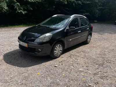 Gebraucht Renault Clio GrandTour 106 PS (77 kW) 2008 Schwarz Kombi