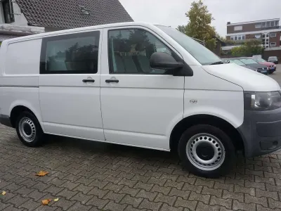 Używany VW Transporter 102 KM (75 kW) 2011 Biały Van