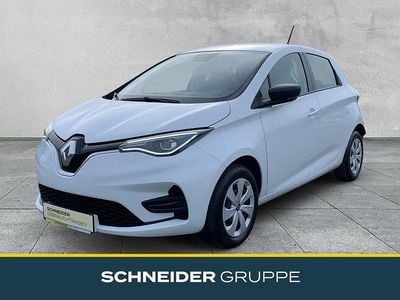 Second-hand Renault Zoe Life 50 kW (69 CP) 2022 Alb Hatchback