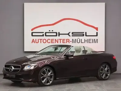 Gebraucht Mercedes E300 245 PS (180 kW) 2018 Rot Cabrio