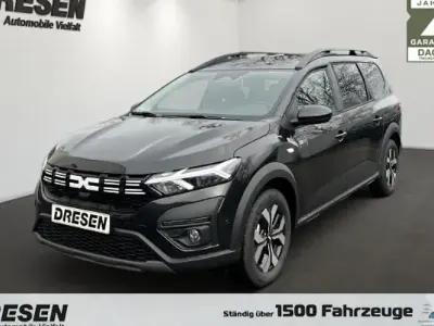 Nowe Dacia Jogger Expression 158 KM (116 kW) 2025 Zielony Minivan