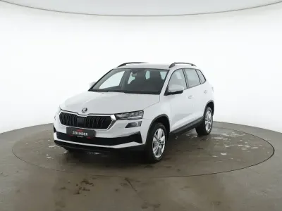 Usata Skoda Karoq Selection 150 CV (110 kW) 2024 Bianco SUV