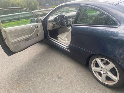 Gebraucht Mercedes CL200 163 PS (119 kW) 2001 Schwarz Coupé