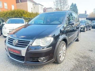 Second-hand VW Touran Cross 170 CP (125 kW) 2007 Negru Monovolum