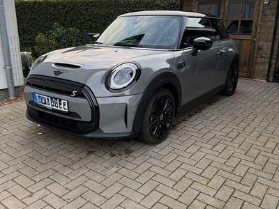 Gebraucht Mini Cooper SE 75 kW (102 PS) 2021 Grau Kleinwagen