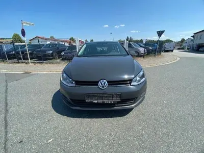 Gebraucht VW Golf VII Comfortline 86 PS (63 kW) 2013 Grau Limousine