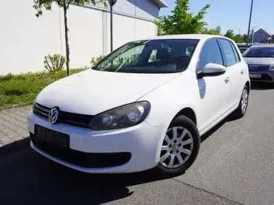 Gebraucht VW Golf VI Trendline 100 PS (73 kW) 2009 Weiß Kleinwagen