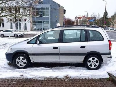 Gebraucht Opel Zafira 125 PS (91 kW) 2002 Van / Kleinbus