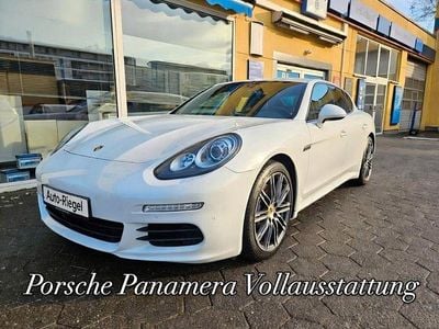 Gebraucht Porsche Panamera 300 PS (220 kW) 2015 Weiß Kleinwagen