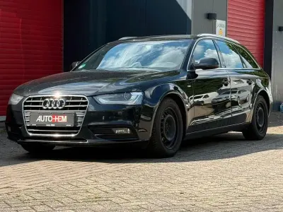 Gebraucht Audi A4 S-Line 177 PS (130 kW) 2013 Schwarz Kombi