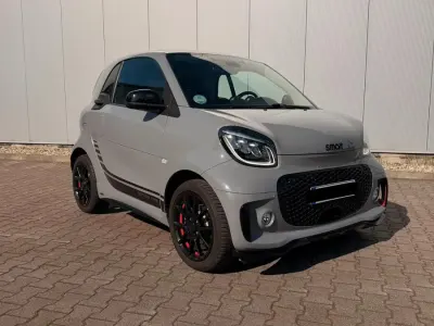 Gebraucht Smart ForTwo Coupé Brabus 60 kW (82 PS) 2026 Grau Coupé
