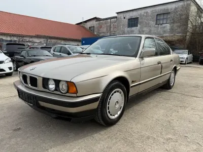 Usata BMW 520 129 CV (94 kW) 1989 Oro Berlina