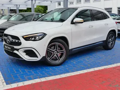 Occasion Mercedes GLA200 AMG 163 ch (119 kW) 2025 Blanc SUV