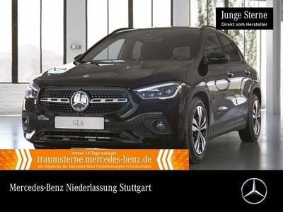 Gebraucht Mercedes GLA250 Night 160 PS (117 kW) 2022 Schwarz SUV