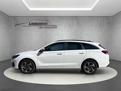 Neu Hyundai i30 140 PS (102 kW) 2025 Weiß Kombi