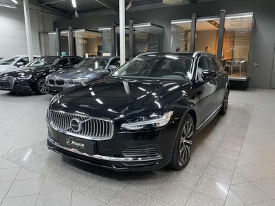 Schwarz metallic Gebraucht 2021 Volvo V90 Inscription Kombi | 33.020 € (Fairer Preis)