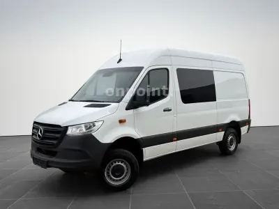 Gebraucht Mercedes Sprinter 163 PS (119 kW) 2021 Arktikweiss Van