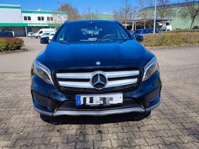 Gebraucht Mercedes GLA200 AMG line 156 PS (114 kW) 2015 Schwarz SUV
