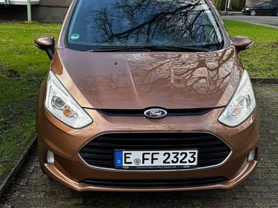 Gebraucht Ford B-MAX SYNC Edition 95 PS (69 kW) 2013 Braun Van / Kleinbus
