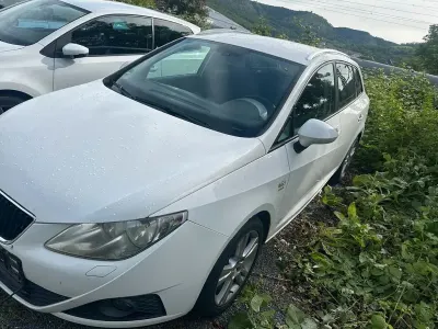 Gebraucht Seat Ibiza Copa 105 PS (77 kW) 2012 Weiß Limousine