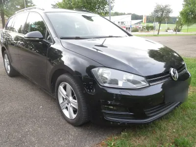 Gebraucht VW Golf VII 105 PS (77 kW) 2014 Schwarz Kombi