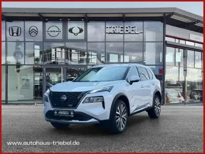 Nuova Nissan X-Trail Tekna+ 213 CV (156 kW) 2026 Bianco SUV