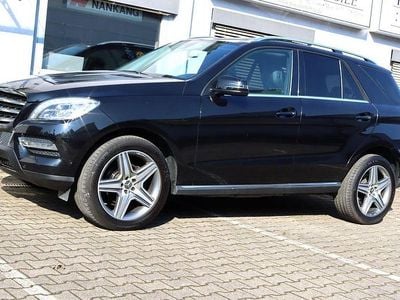 Gebraucht Mercedes ML350 258 PS (189 kW) 2015 Schwarz SUV
