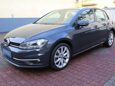 Gebraucht VW Golf Highline 150 PS (110 kW) 2017 Grau Limousine