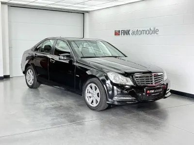 Gebraucht Mercedes C220 170 PS (125 kW) 2011 Obsidianschwarz Limousine