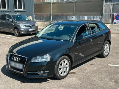 Gebraucht Audi A3 Sportback Sport 105 PS (77 kW) 2010 Schwarz Kleinwagen