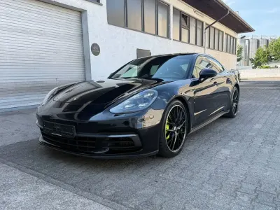 Gebraucht Porsche Panamera 4 E-Hybrid Chrono 462 PS (339 kW) 2018 Schwarz Kleinwagen
