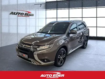 Gebraucht Mitsubishi Outlander P-HEV Basis 224 PS (164 kW) 2020 Braun SUV
