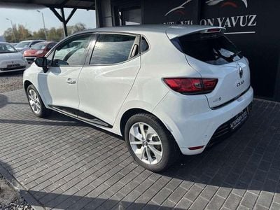 Usata Renault Clio IV LIMITED 118 CV (86 kW) 2017 Bianco Berlina