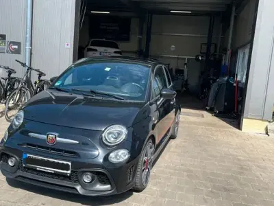 Second-hand Abarth 595 Turismo 165 CP (121 kW) 2019 Negru Hatchback