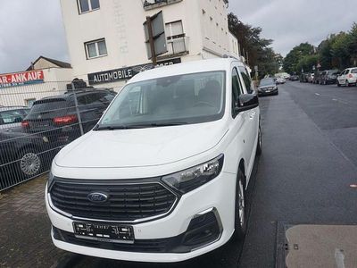 Ford Tourneo
