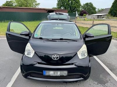 Toyota iQ