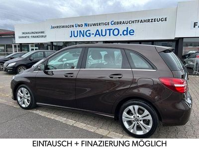 Mercedes B220
